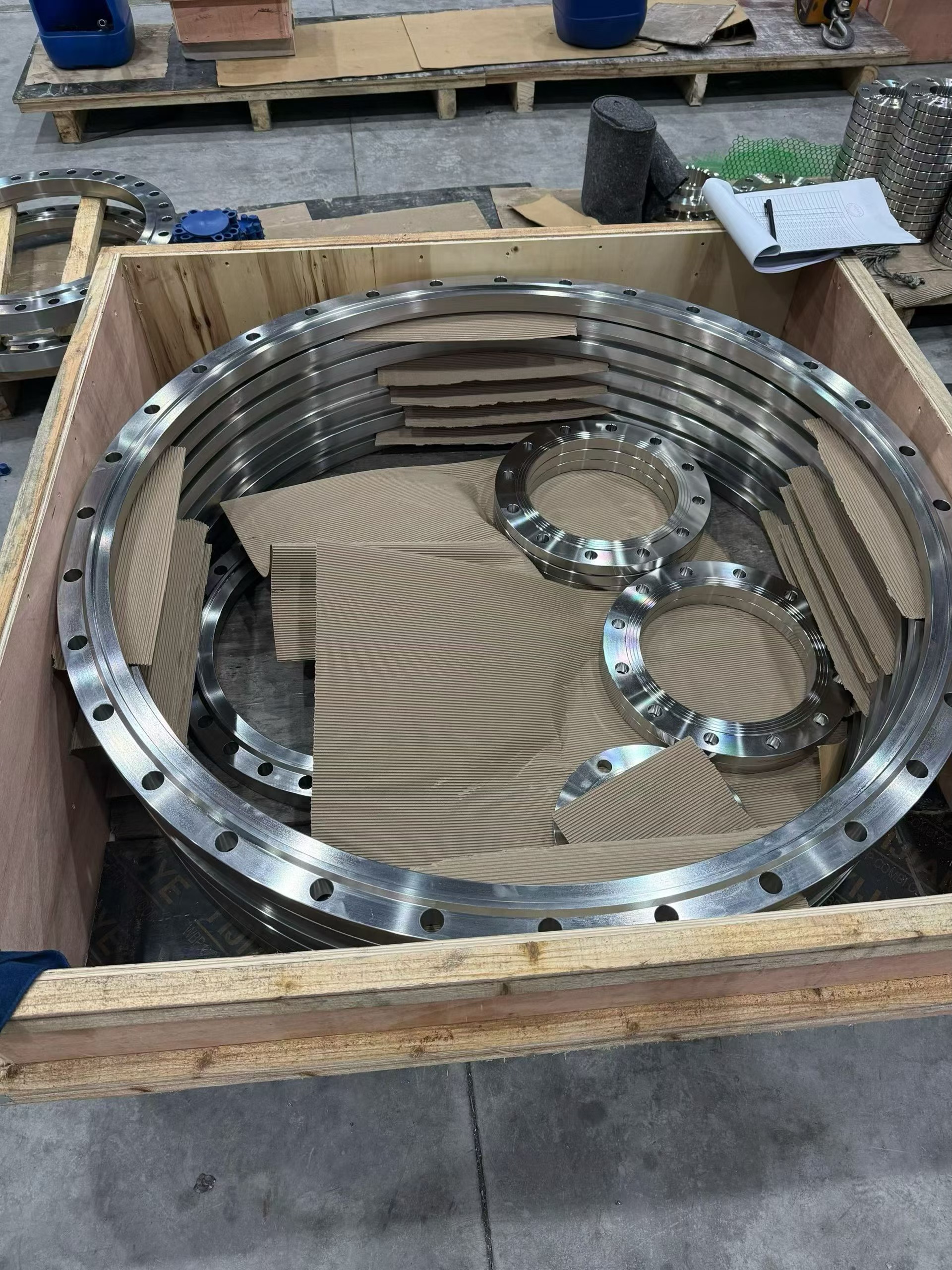 Wooden crate prepared for stainless steel flange packing